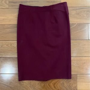 Women’s Burgundy Ann Taylor Skirt - Sz 4